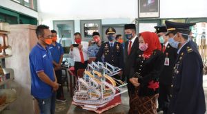 99 WARGA BINAAN DESA BANJARSARI KIDUL TERIMA REMISI DI HUT KE-75 KEMERDEKAAN RI